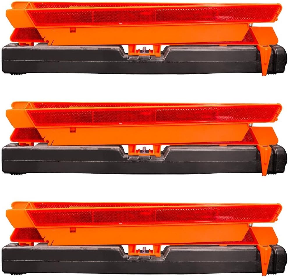 United Pacific 99251 Emergency Warning Triangle Kit (Set of 3 Triangles) w/Case, No Skid Rubber Feet, DOT FMVSS 125 – ONE Kit (Set of 3 Triangles w/Case)