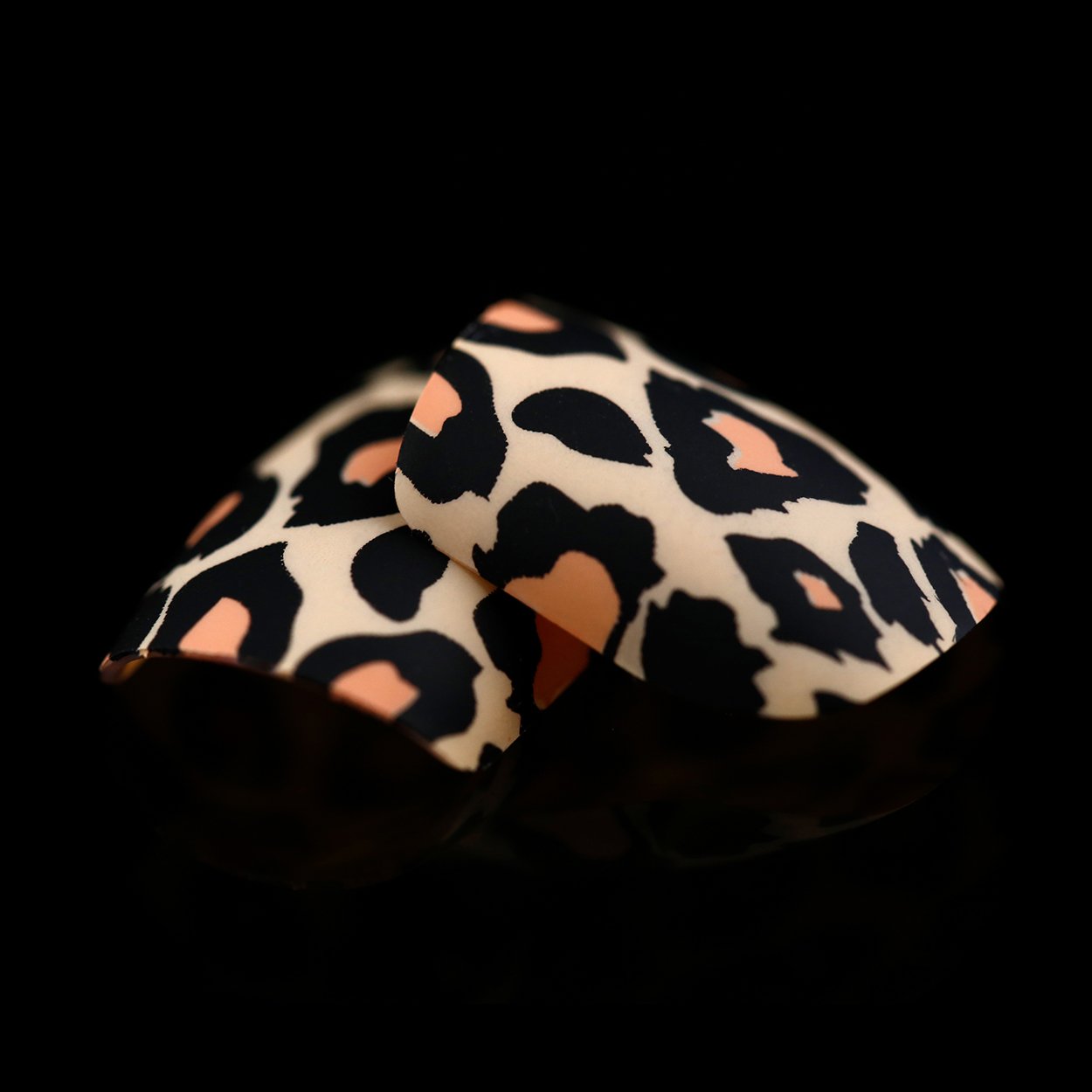 ArtPlus 24pcs x 2 (2-Pack) Preglued Leopard Matt Soft Touch 58516 False Nails with Adhesive Press on Full Cover Medium Glue on Fake Nails