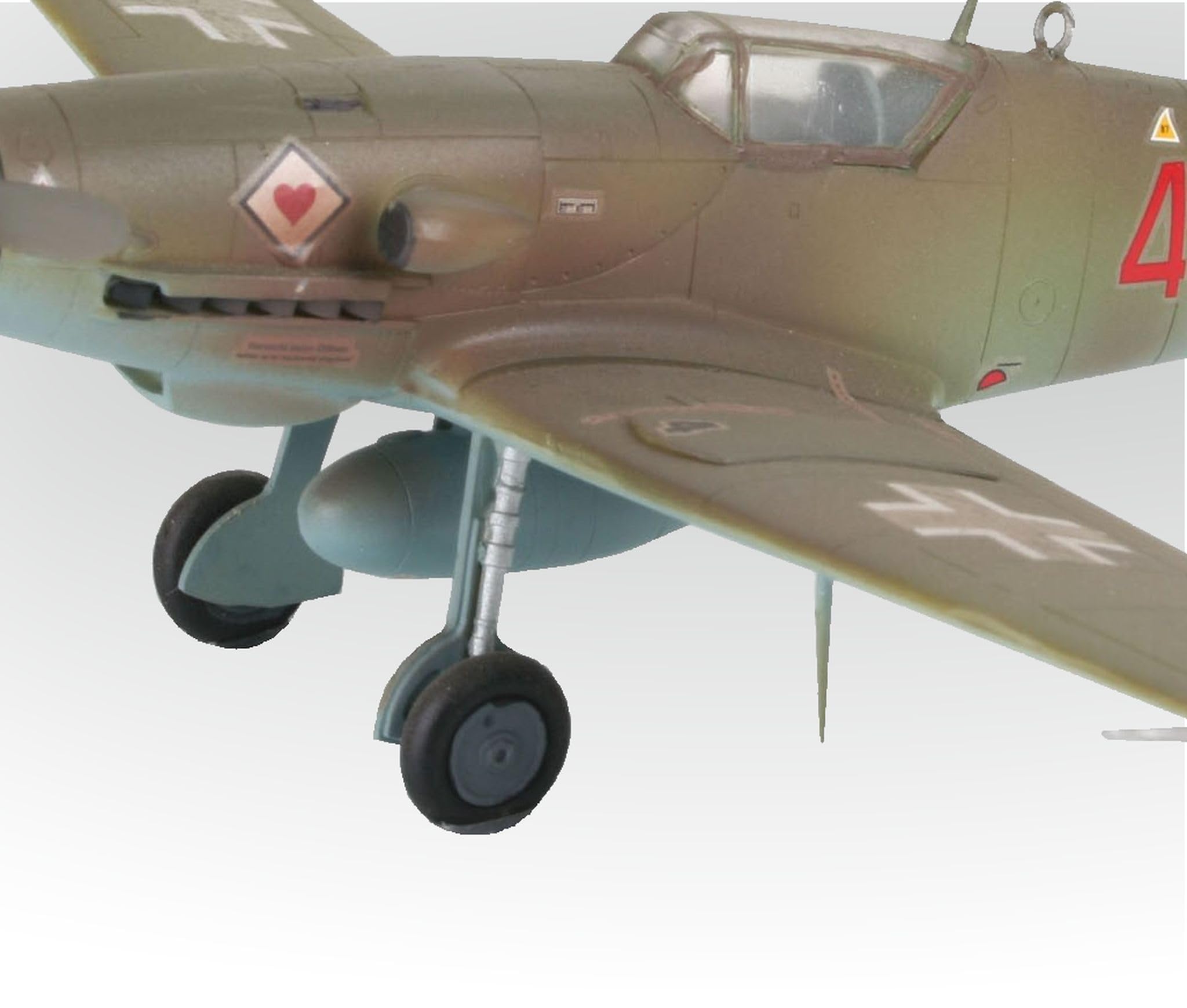 Amazon | ドイツレベル(Revell) 1/72 メッサーシュミット Bf109G-5