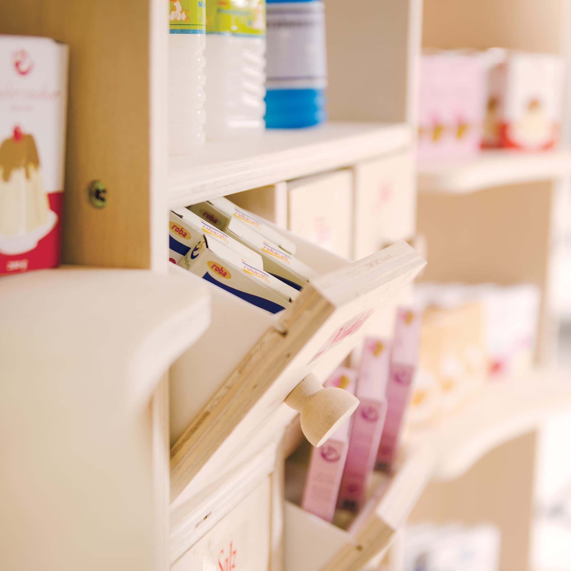 roba Grande Marchande Enfant en Bois non Traité - 8 Compartiments et 6 Tiroirs - Stand de Vente Spacieux avec 2 Comptoirs - Hauteur 120 cm - Naturel, Épicerie Grand