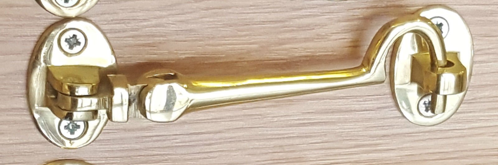 SILENT PATTERN POLISHED BRASS 102mm Cabin Hook And Eye Gate Shed Door Latch