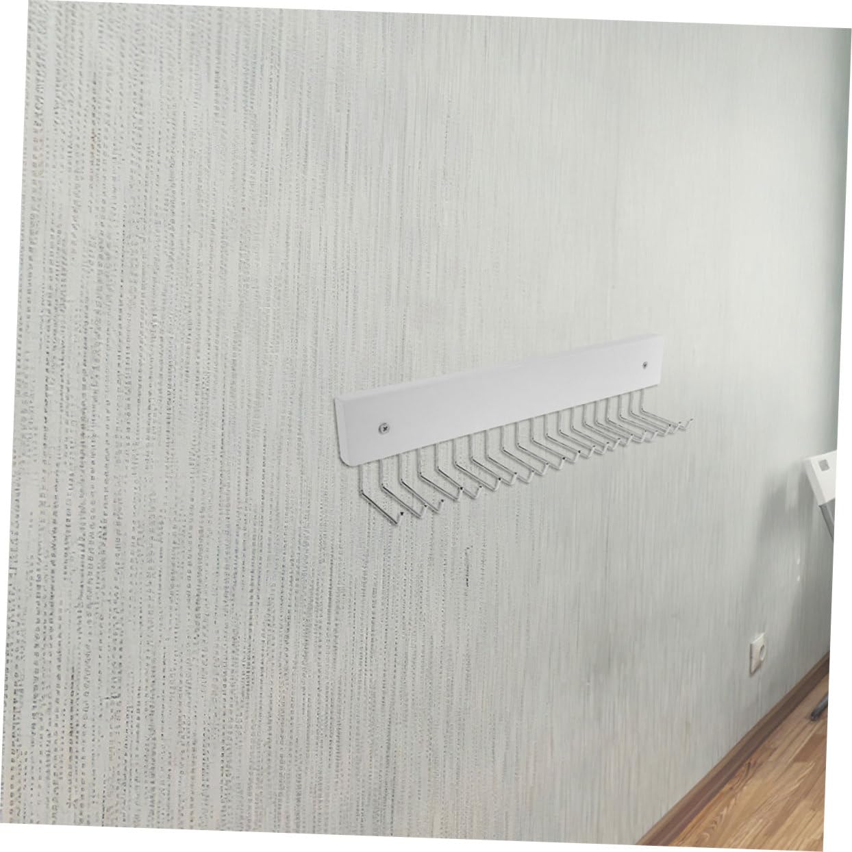 Cabilock 2stücke Wandgürtelhalter mit Haken Krawattenorganizer und Gürtelorganizer für Kleiderschrank Aufbewahrungslösung für Schals BHS und Schlüssel Metallkonstruktion für Langlebigkeit