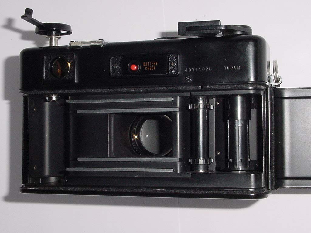 YASHICA ELECTRO 35 GTN 35mm Film Rangefinder Camera with 45mm F