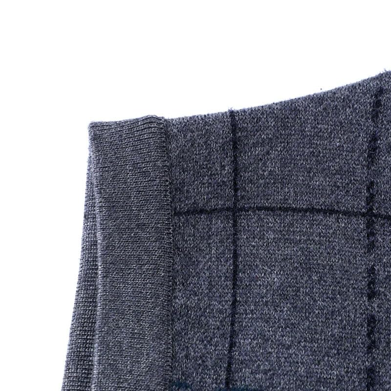 Men Sleeveless Sweater Cardigan Knit Buttons Down Vest Thick Warm Vintage Casual Sweater Vest2