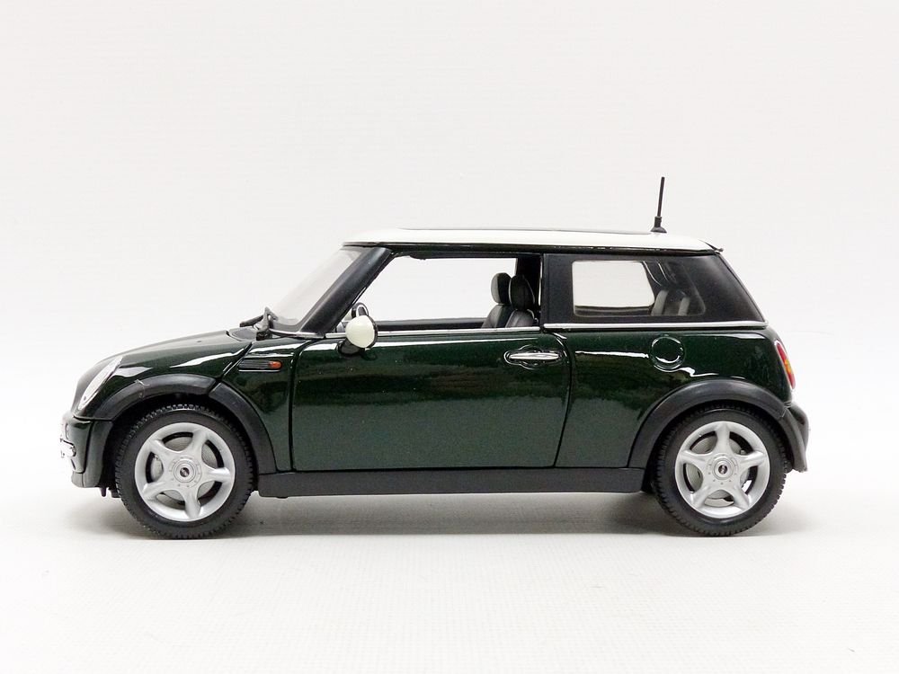 Modèle réduit Mini - Cooper S 1994 - Green White 1/43 | Solido