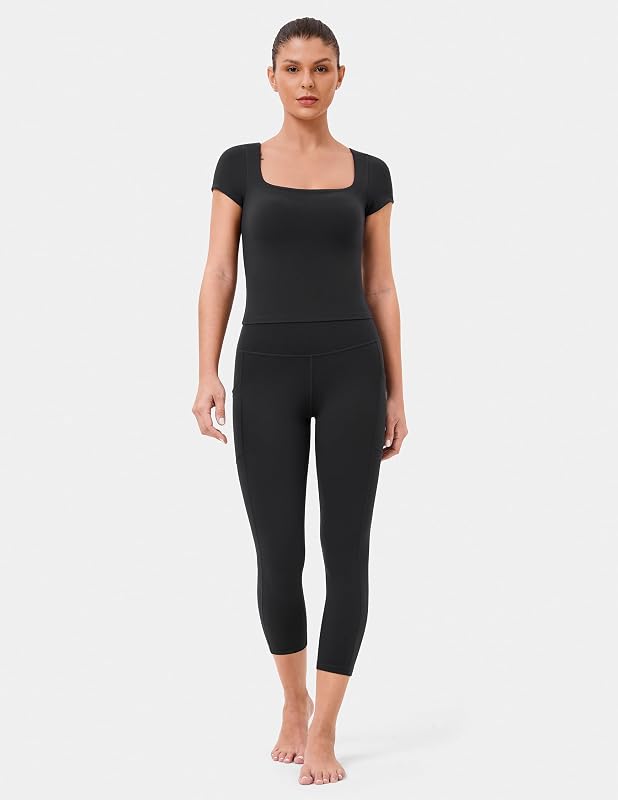 Colorfulkoala Essential Capri Leggings with Pockets 21" Inseam Black image 7