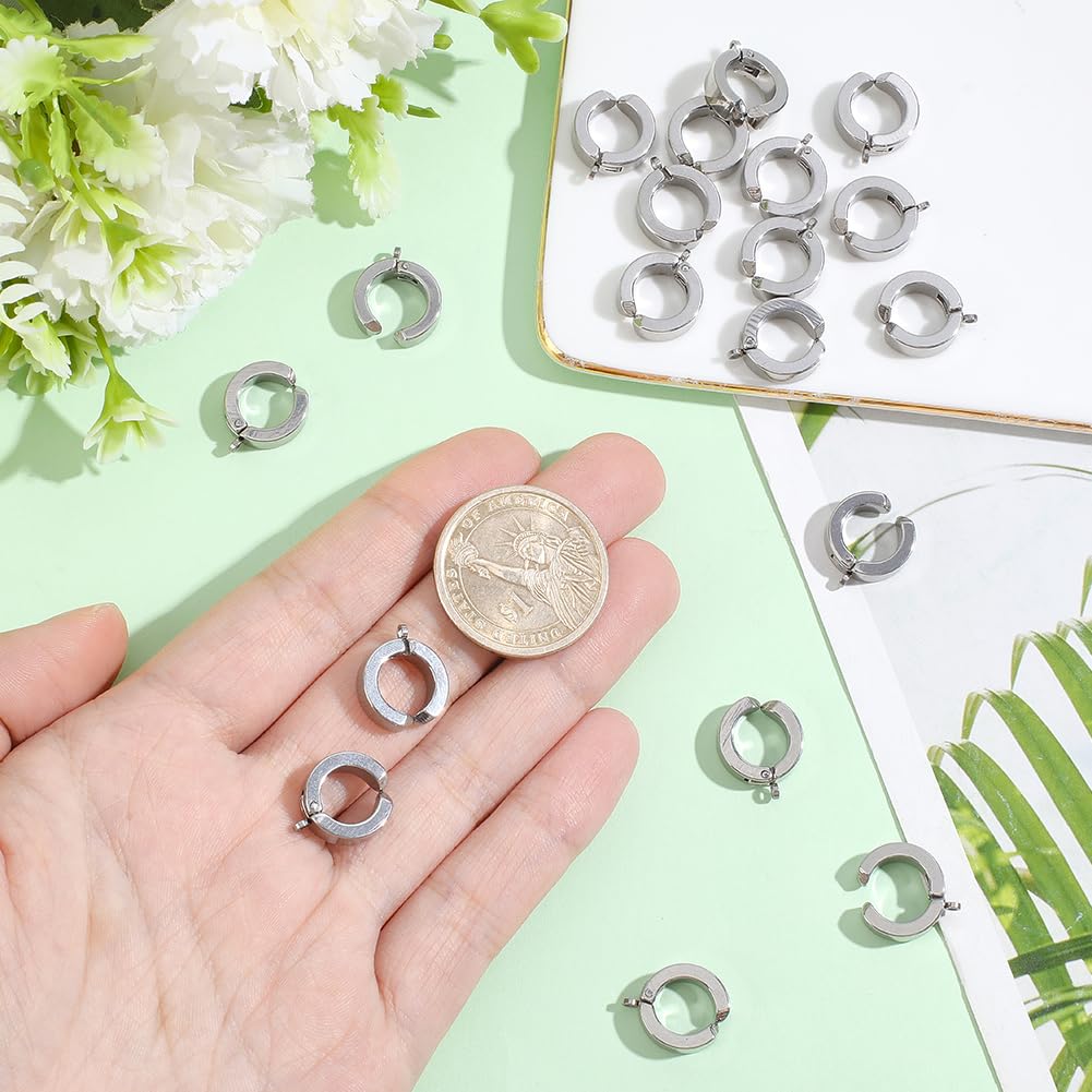 Beebeecraft 20 pz 304 Clip per Orecchini in Acciaio Inossidabile Convertitori per Orecchini A Cerchio Huggie con Clip in Metallo Argento da 15.5x13x4mm per La Creazione di Gioielli Fai da Te.