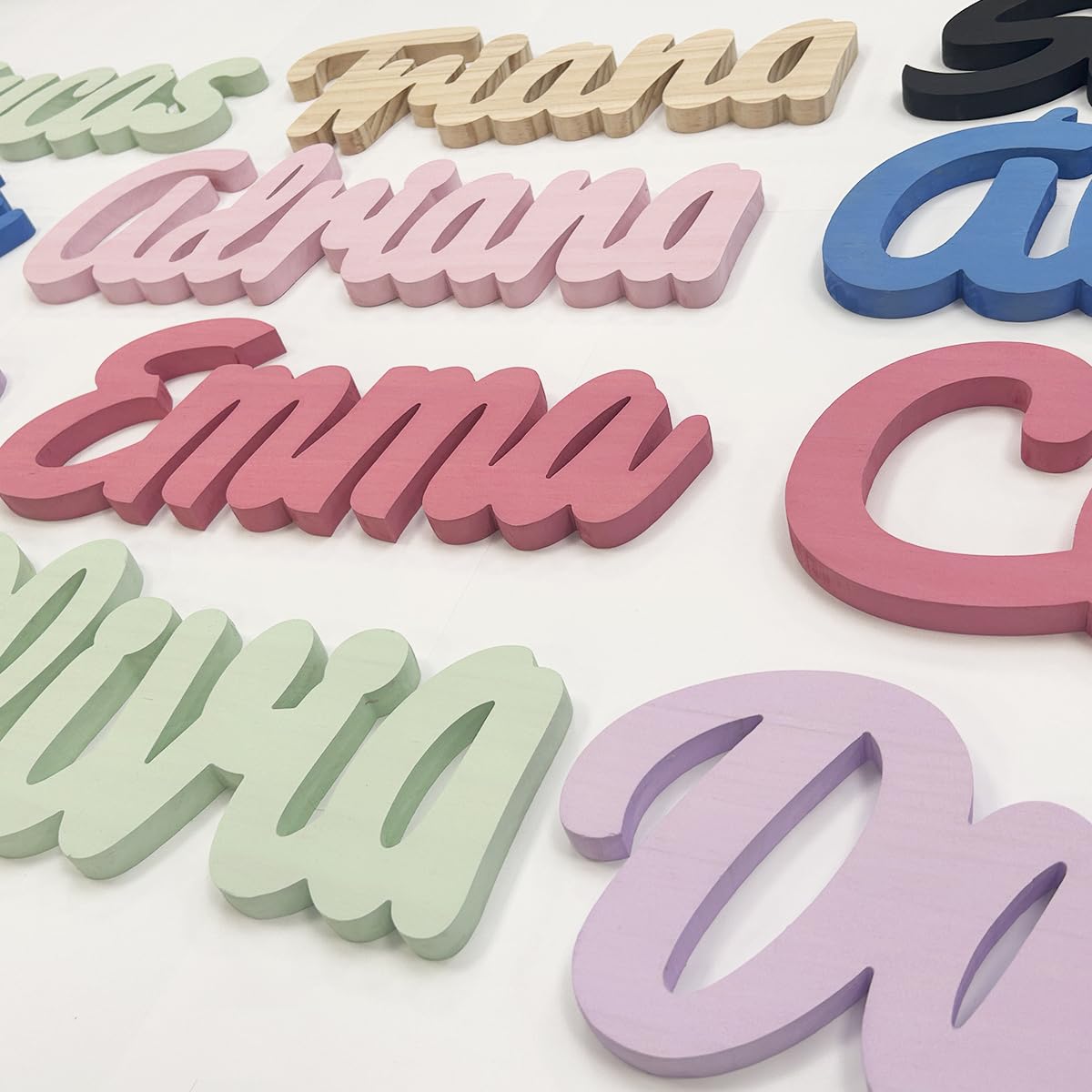 Nome personalizzato in legno massello di pino da 19 mm | Lettere maiuscole iniziali da 14 cm | Decorazioni per bambini, matrimoni e comunioni
