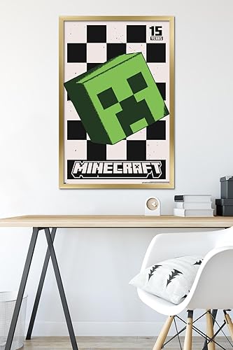 Miniatura 6 de Trends International Minecraft 15th Anniversary - Posterized Creeper Wall Poster, 22.37" x 34.00", Gold Framed Version