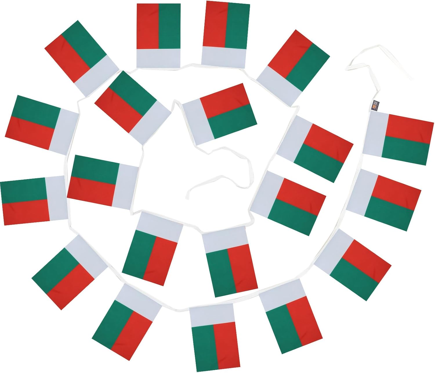AZ FLAG Madagascar 12 meters BUNTING Flag 20 flags 18'' x 12'' - Madagascan STRING flags 30 x 45 cm