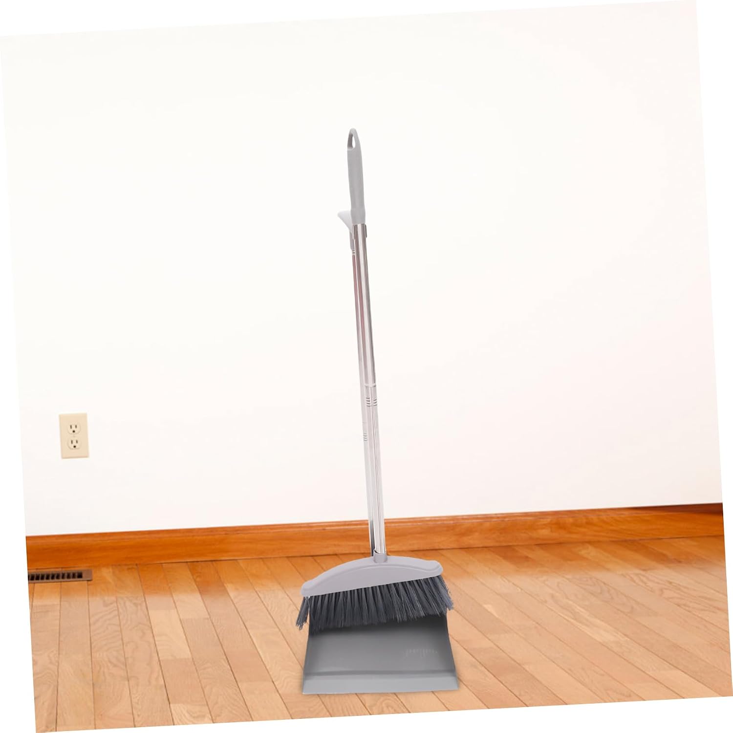 1Set Long Handle Broom and Dustpan Cleaning Tool for Home Convenient Push Broom with Dustpan for Indoor Sweeping Style for Collecting Trash from Corners