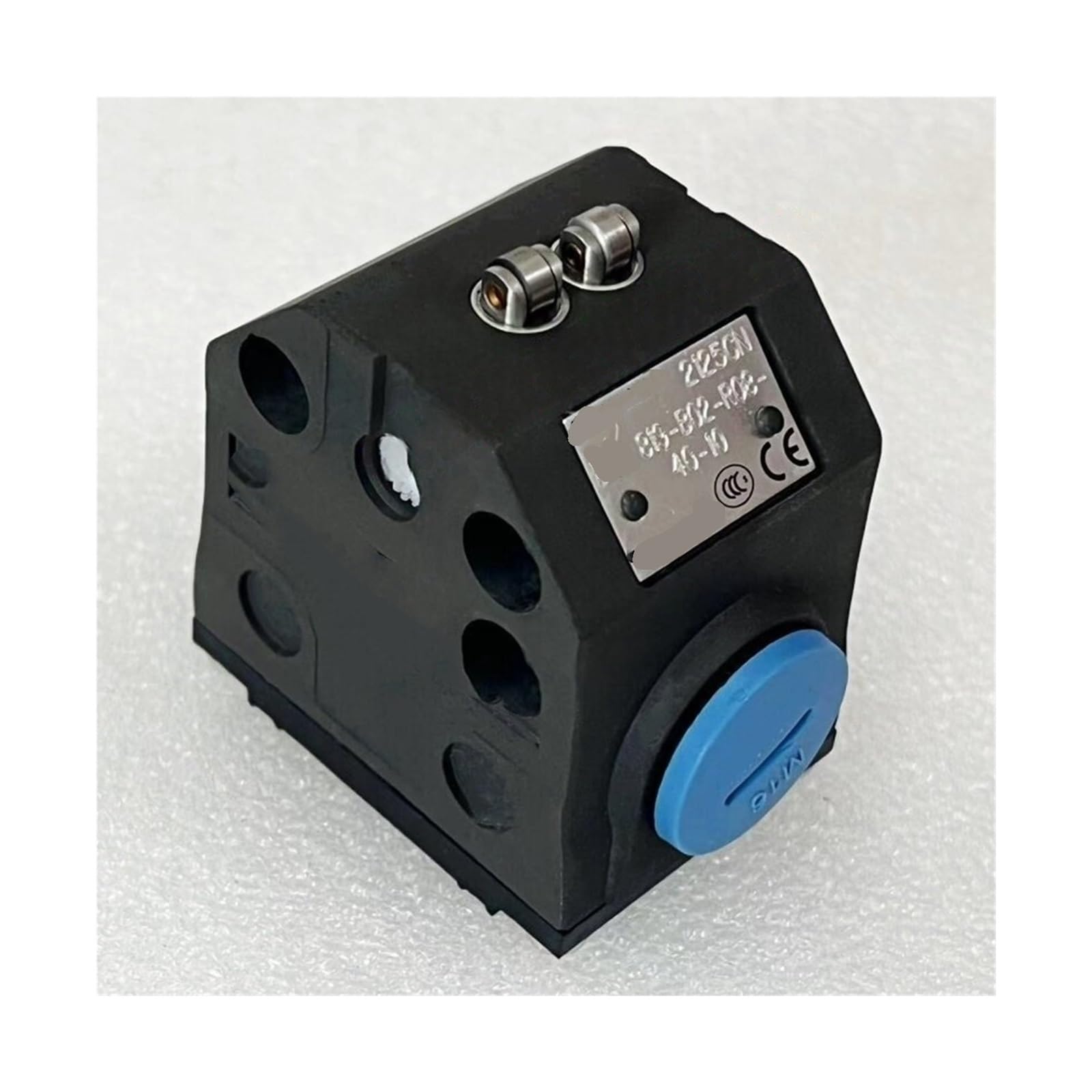 Finecorsa meccanico a posizioni multiple 250 V CA 5 A 2x Terminale a saldare con contatto a scatto a rullo for automazione BNS01R3 BNS 819-B02-R08-40-10