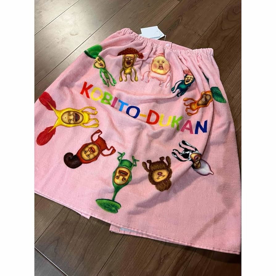 Amazon.co.jp: こびとづかん バースデイ ラップタオル プール