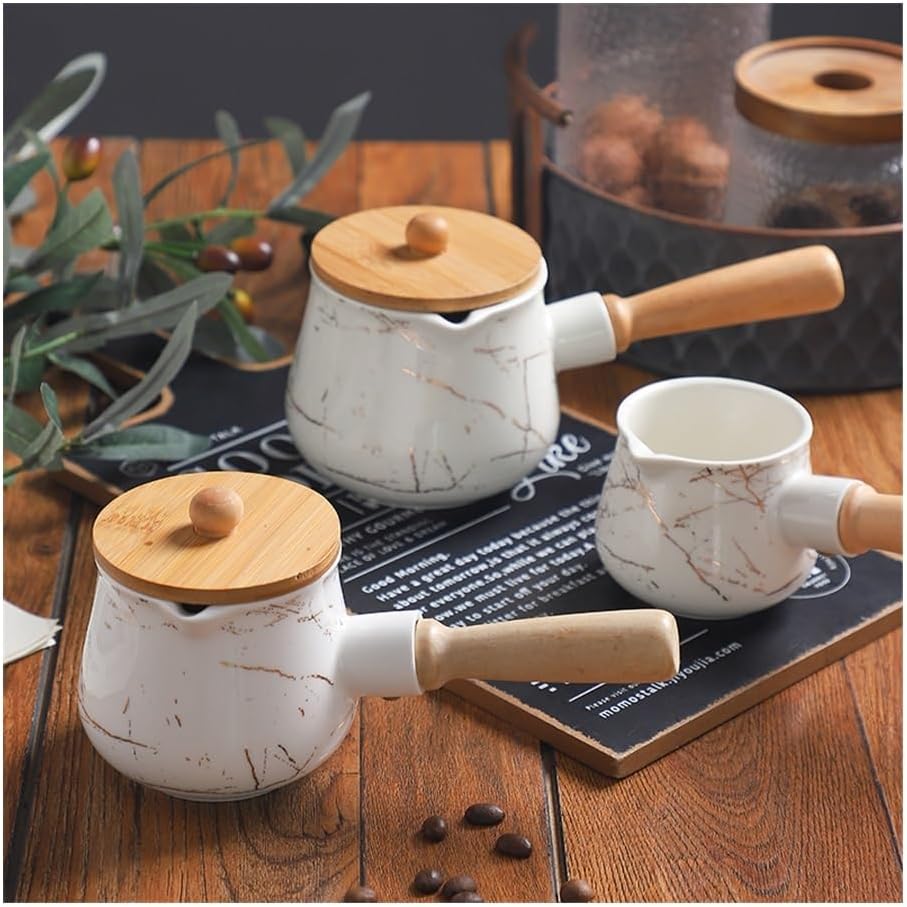 Gravy Boat Ceramic Gravy BoatCoffee Milk MugMilk JugWestern Style Gravy with Handle and Lid Salad Bowl(Small)