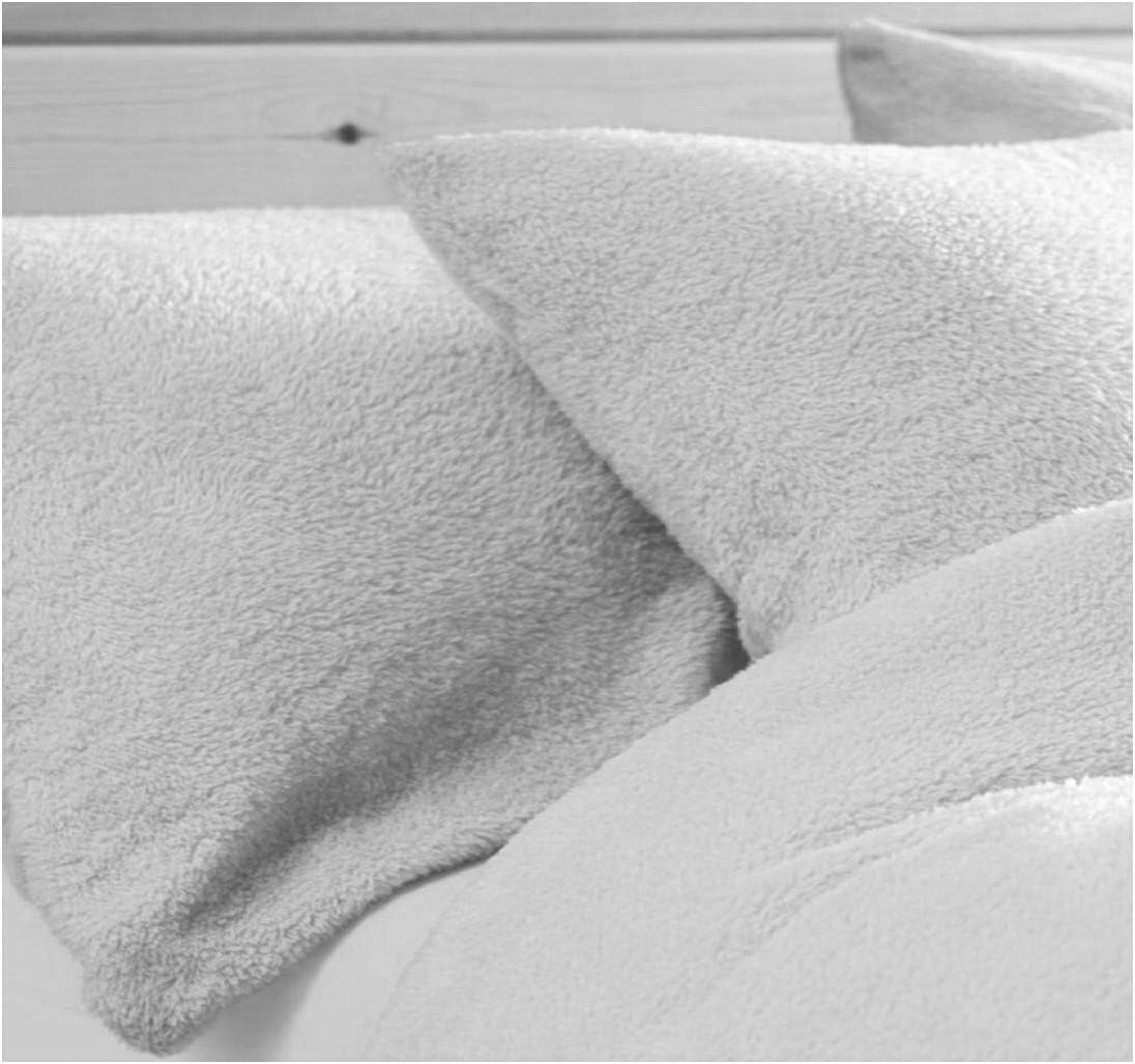 Bluemoon Bedding White Teddy Bear Pair Pillowcases Warm Cosy Soft Plush Fleece Pillow Cases Plain Thermal Warm Soft Cases Pair (White)