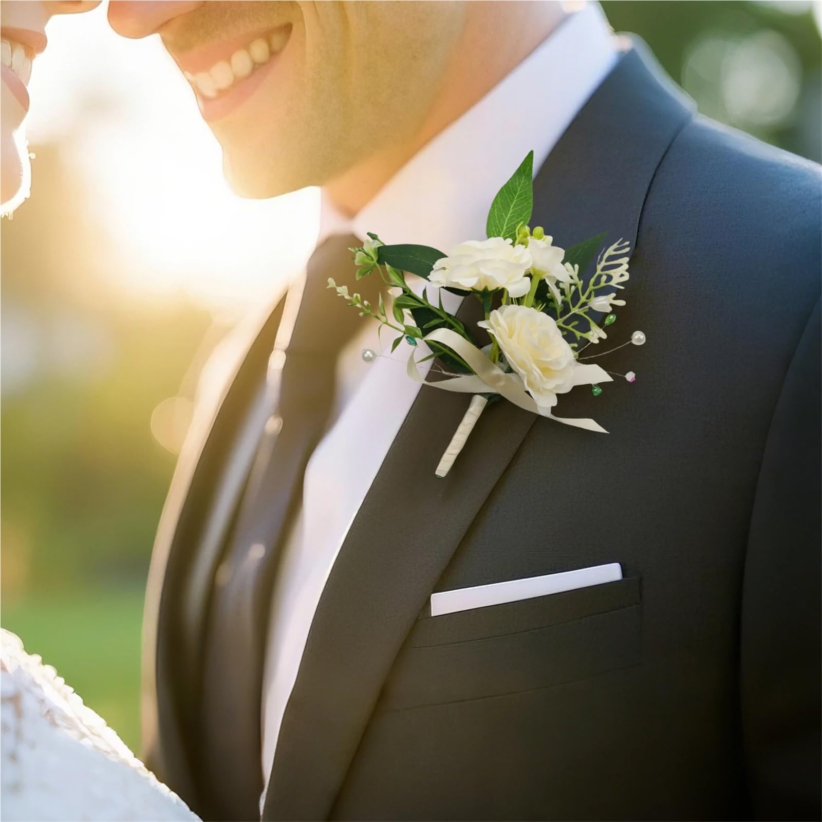 Ansteckblume BräUtigam Bräutigam-Gäste-Boutonniere, künstliche Blumen for Hochzeit, Abschlussball, Heimkehr, Jahrestag, Abschlussfeier | 4Pcs