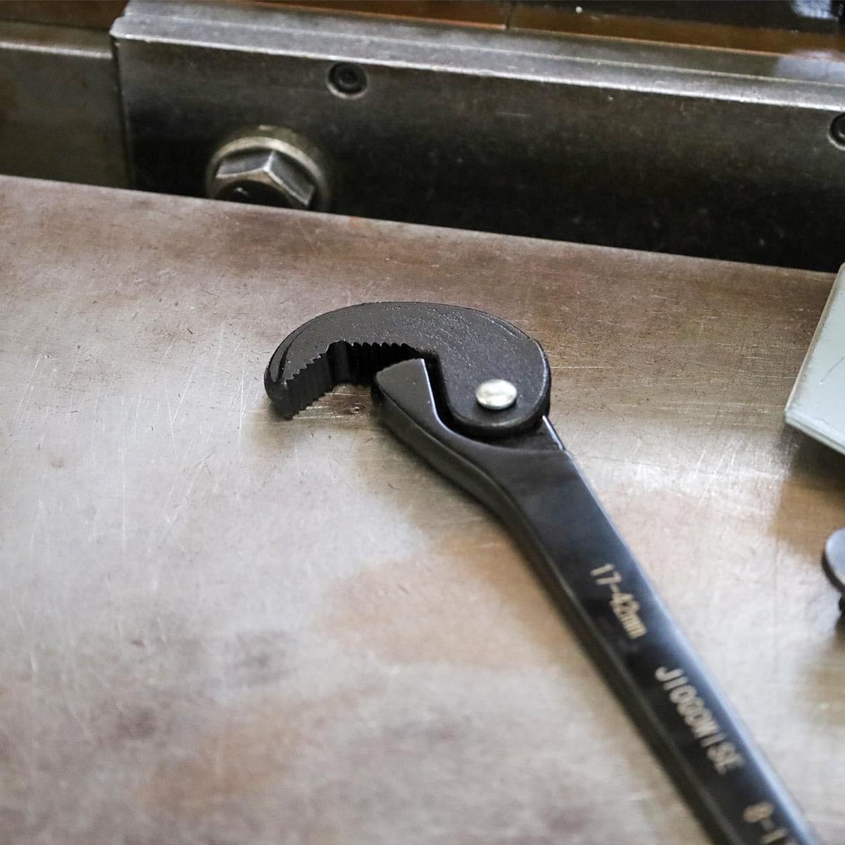 Llave rápida autoajustable de 12.2 pulgadas, llave de ajuste de tamaño automático de doble acción, llave de resorte multitamaño, llave rápida multifunción, rango de capacidad de 0.3 a 1.65