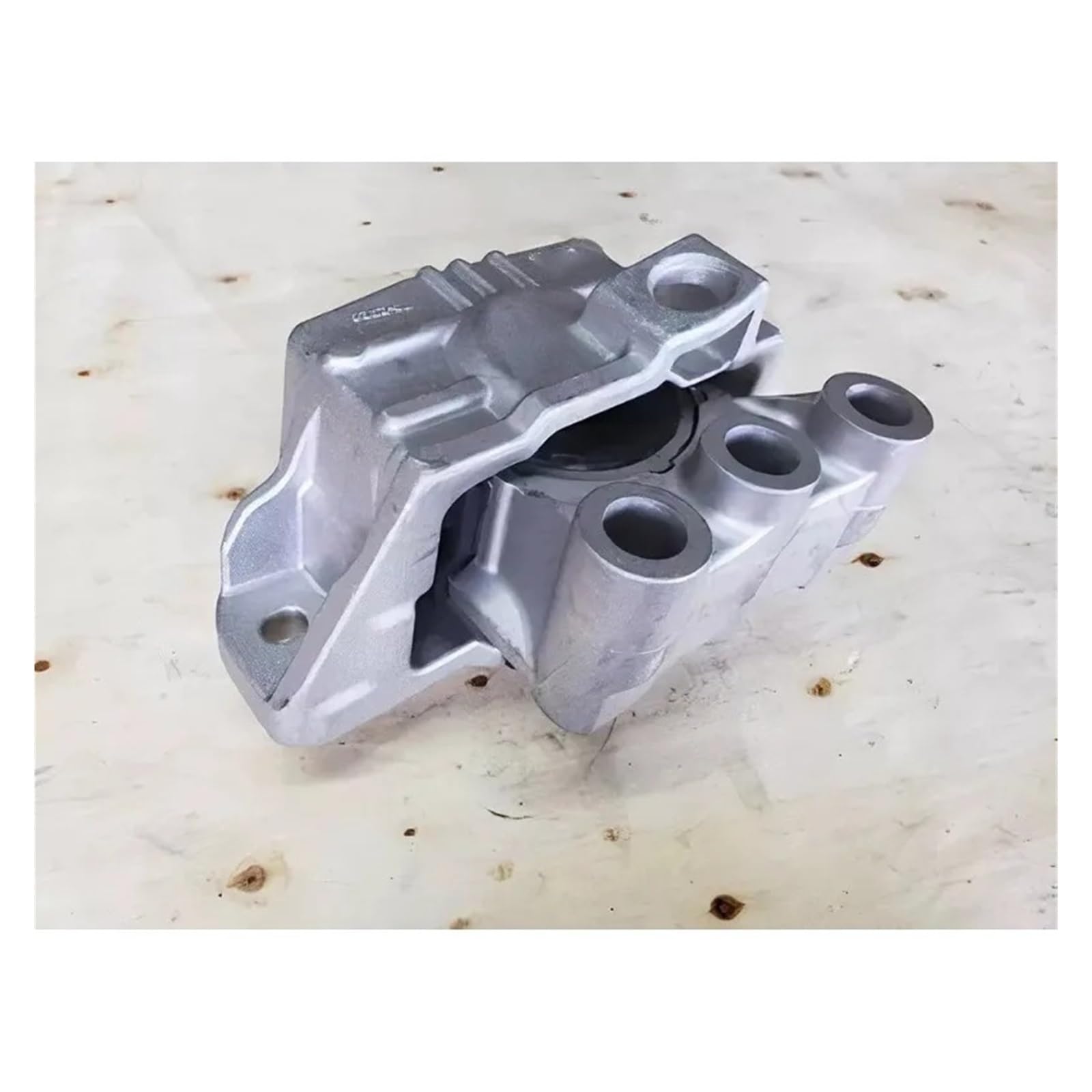 for Jeep for Renegade 2015-2017 for Fiat 500X 2.4L L4 2016-2018 68278029AB 68363755AA 68323461AA Engine Hydro Mount Right Car Engine Mounts