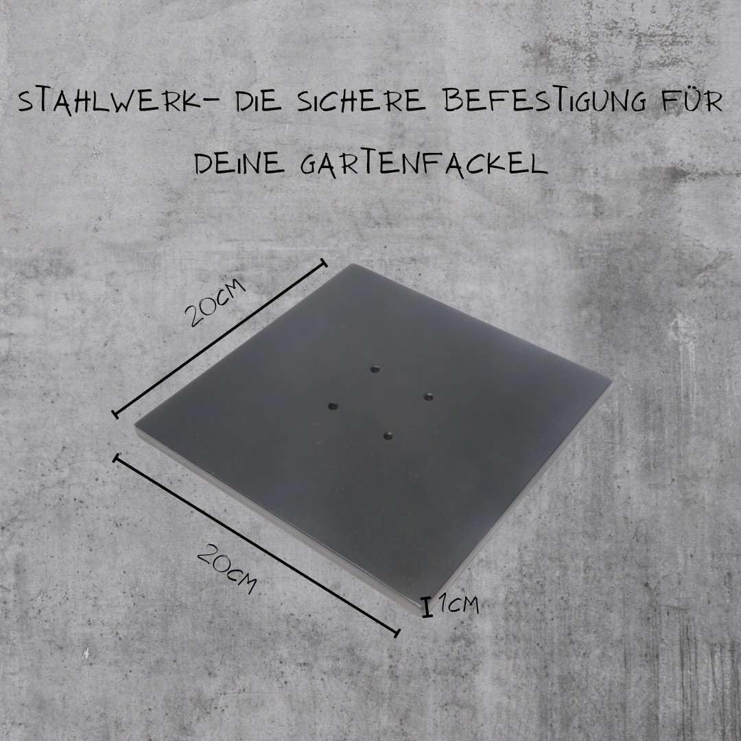 Gartenfackel aus Eichenholz mit Bodenplatte für Lampenöl (Geflammt, 50 cm)