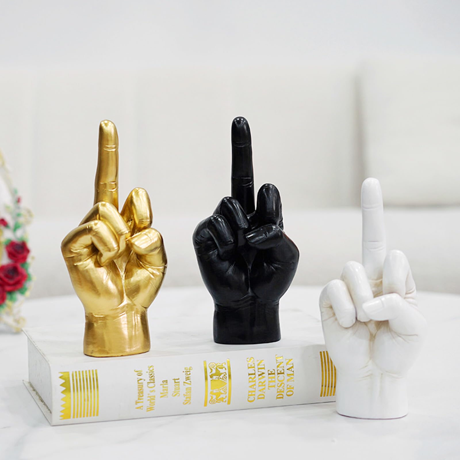 Amazon.co.jp: Gold Middle Finger Gesture Sculpture, 金の中指の