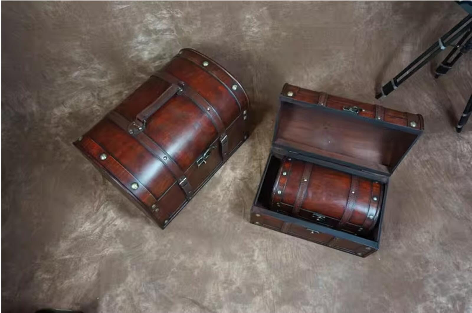 Amazon｜Lucky Star ヴィンテージ スーツケース 木製 宝箱 収納