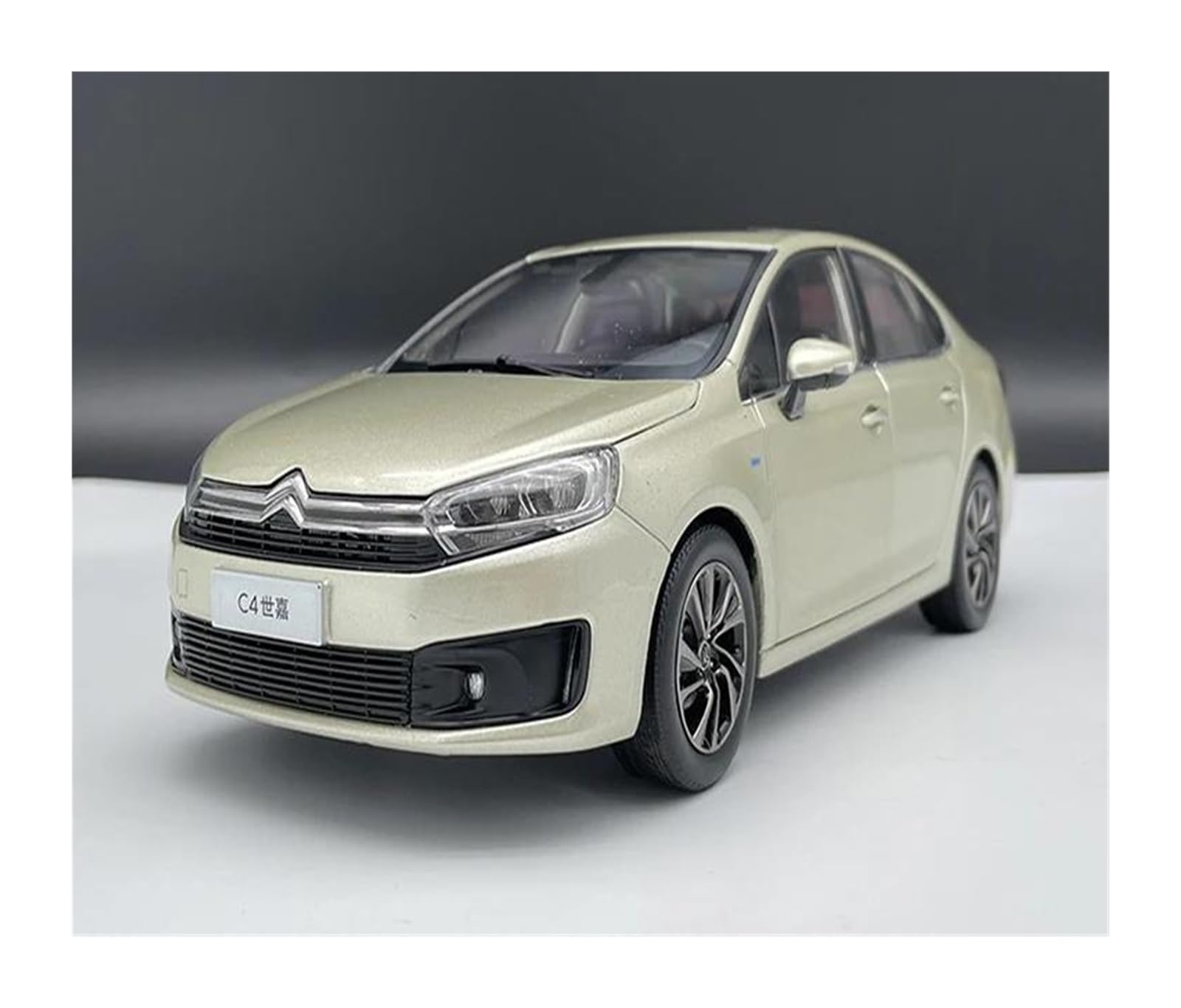 Metallo Scala Replica 1 18 per Dongfeng Citroen Sega C4 modello auto lega pressofusa collezione decorazioni per la casa Hobby Veicoli Giochi Set