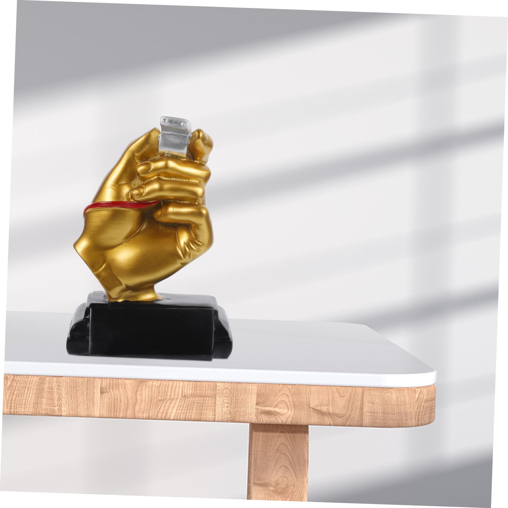 Supvox Pfeife Trophäe sportspiele Sport Spiele Football fussbalsam Decoration verkleidung handgeformte Trophäe handgeformte Fußballtrophäe -Trophäendekor Harz Golden