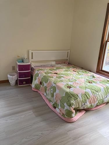 Review Image by Zee