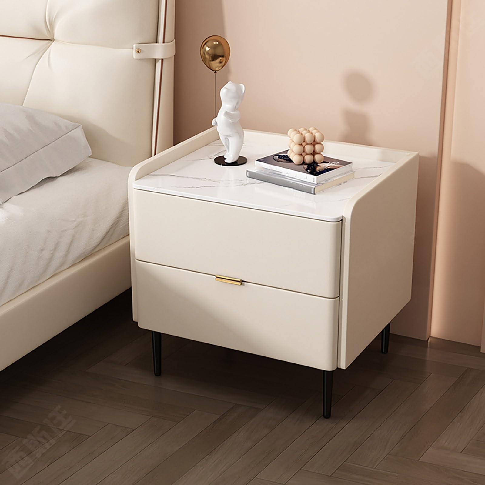 Table de chevet de chambre à coucher en bois et cuir chaleureux