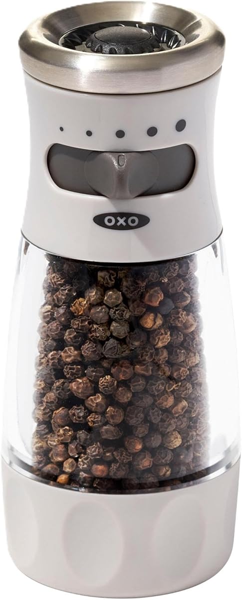 OXO Good Grips Contoured Mess-Free Pepper Grinder, Adjustable Ceramic Grinder with Five Settings, Black Pepper Mill for Home and Kitchen, Spice Tool and Kitchen Gadget