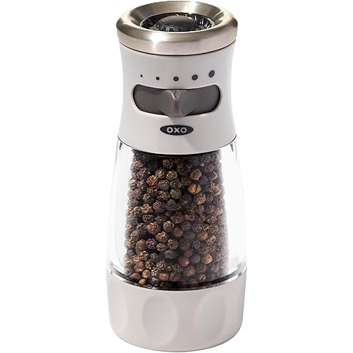 OXO Good Grips Contoured Mess-Free Pepper Grinder, Adjustable Ceramic Grinder with Five Settings, Black Pepper Mill for Home and Kitchen, Spice Tool and Kitchen Gadget