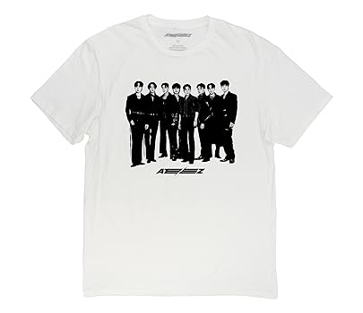 ATEEZ アチズ hello82 コーチェラ 限定 MD Tシャツ ATEEZ – hello82.shop