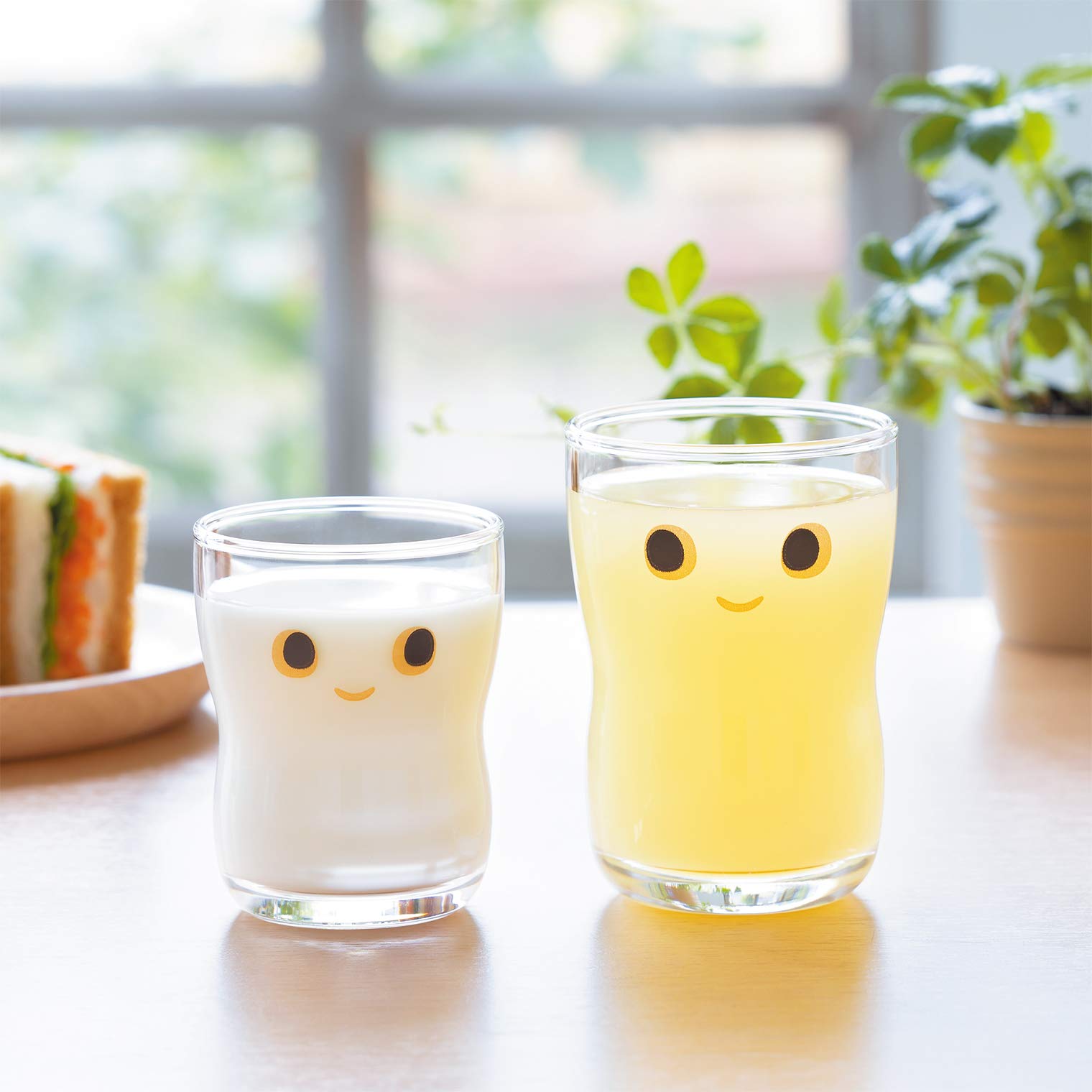 Amazon.com | ADERIA 6305 Tsuyoko Glass nico Clear 130 6.3 fl oz