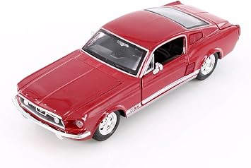 1967 Mustang GT500 Hardtop, Red 38260R - 1/24 Scale Diecast Model Car