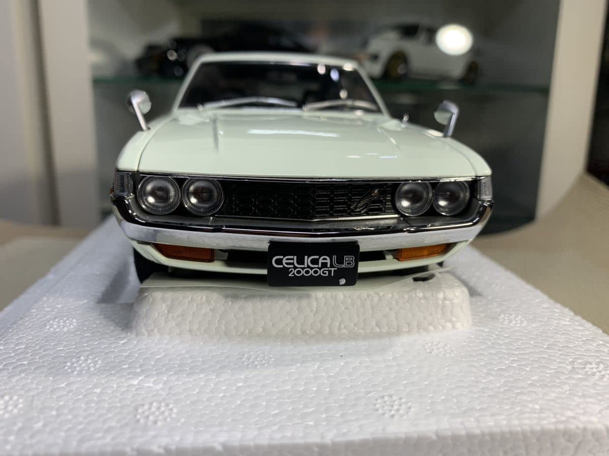 Amazon.co.jp: オートアート 1/18 ミニカーセリカ LB 2000GT(ホワイト