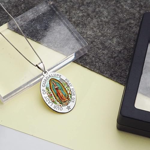 Miniatura 7 de PicturesOnGoldcom Medalla religiosa ovalada de Nuestra Señora de Guadalupe en plata de ley y oro de 10 quilates o 14 quilates