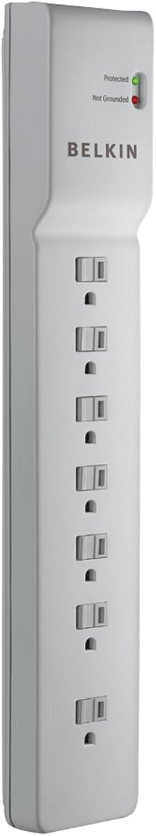 Regleta con protector contra sobretensiones de 7 tomacorrientes, 2160J, cable de 7 pies, enchufe en ángulo | supresor de sobretensiones, gestión de cables, oficina en casa, computadora de escritorio, centro de entretenimiento