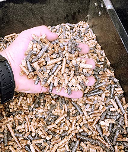 Pellet Pro Charcoal/Oak Pellets Pellet Grill Fuel BBQ Pellets | Made from All-Natural Premium Oak Mixed Pellets | Outdoor Gas, Charcoal, and Electric Grills | 20 Pounds