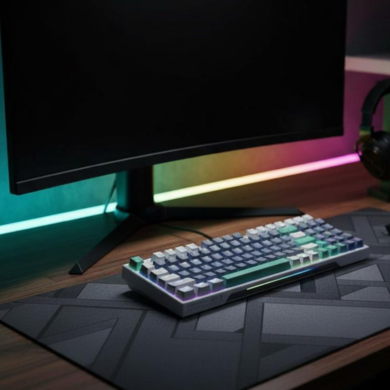 Tastiera Gaming Senza Fili Tastiera Meccanica Tastiera Tastiera Compatta con Struttura Solida Pbt Switch Sostituibili Retroilluminazione Rgb Adatta per Setup Minimal Gaming