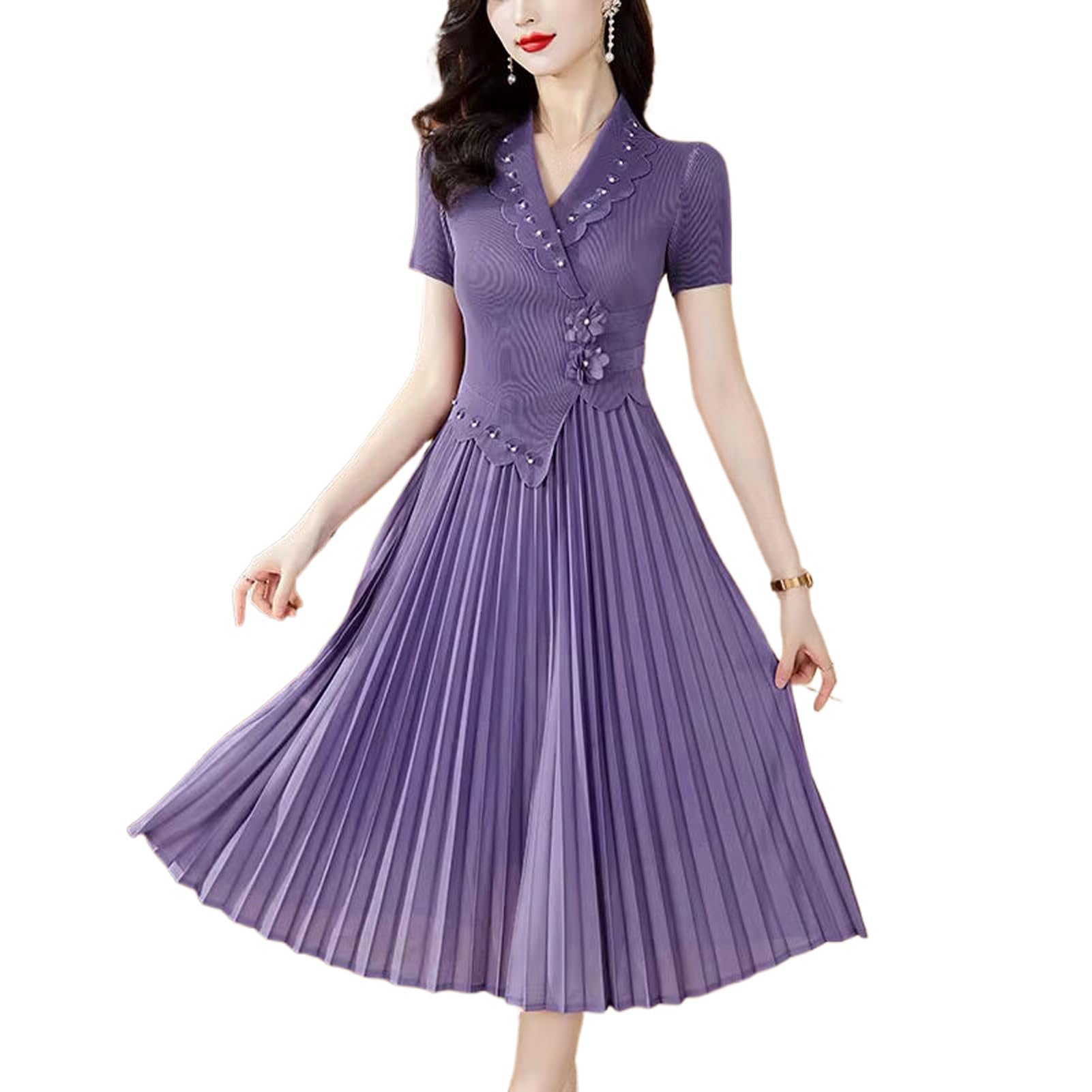Robe plissée violette mi-longue avec col en V fluide