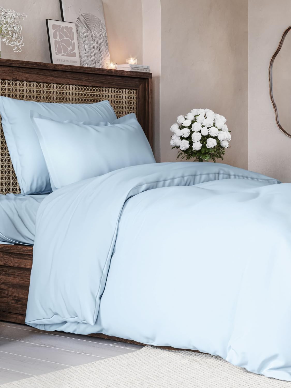 CGK Unlimited Set copripiumino Blu chiaro 3 pezzi 240x220 cm - Morbido in microfibra poliestere, elegante e resistente con 2 federe 80x80 cm lavabile in lavatrice, con chiusura a cerniera e lacci.