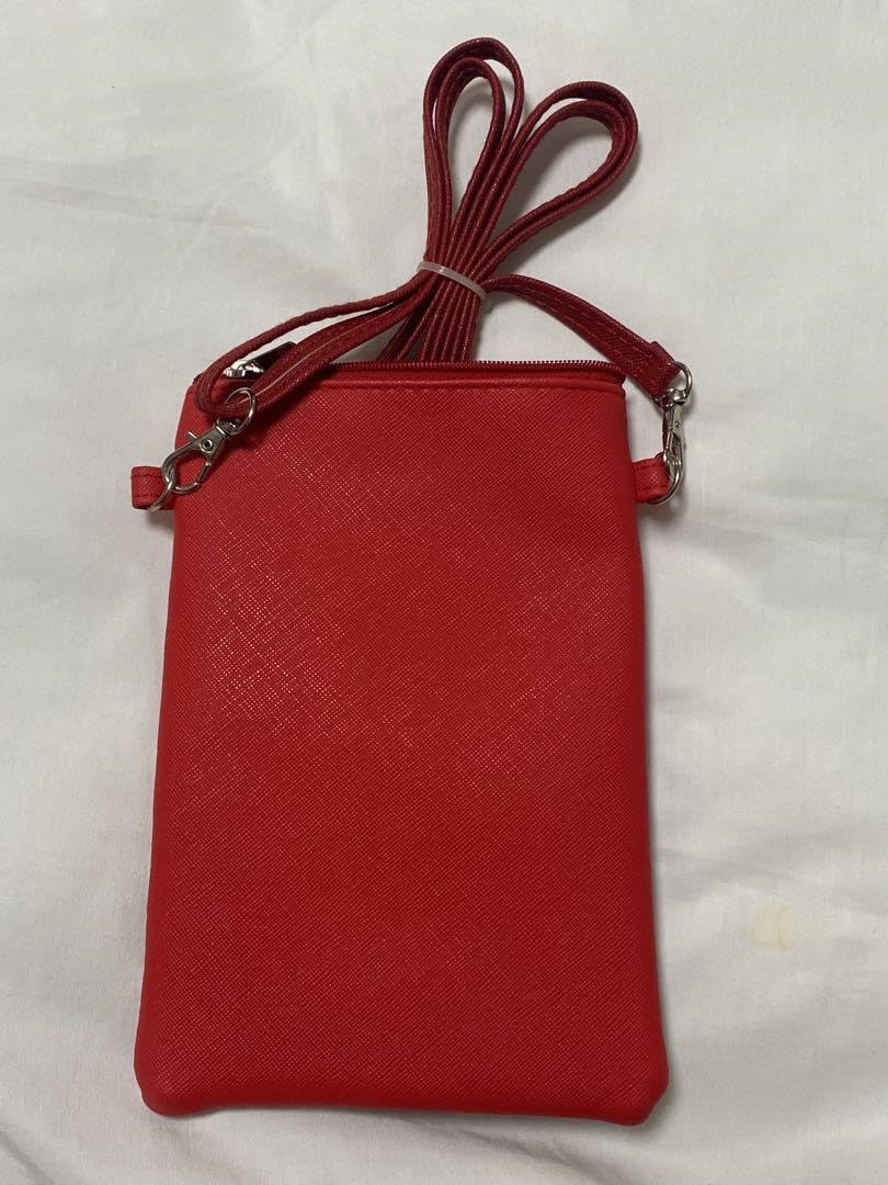 【新古品】不二家ペコちゃんワンショルダーバッグ　赤 ペコちゃん ミニショルダーバッグ レッド 不二家