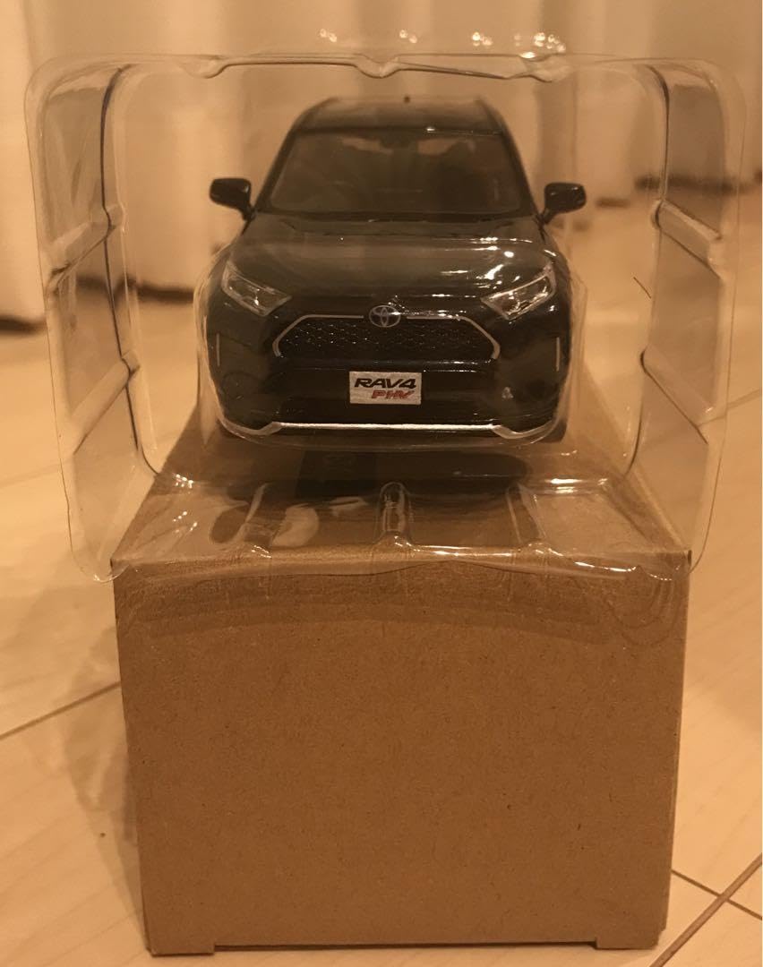 ミニカー　色見本　ＲＡＶ４PHEV Amazon.co.jp: ミニカー 色見本 RAV4PHEV : Toys & Games