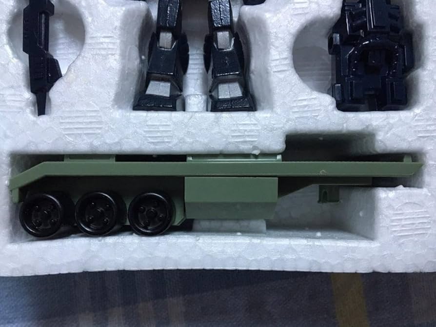 超絶美品 未使用品 ダグラム & ブロムリートレーラー 1/144 コレクション Amazon | 当時物 1/144 コレクションシリーズ 限定 ダグラム