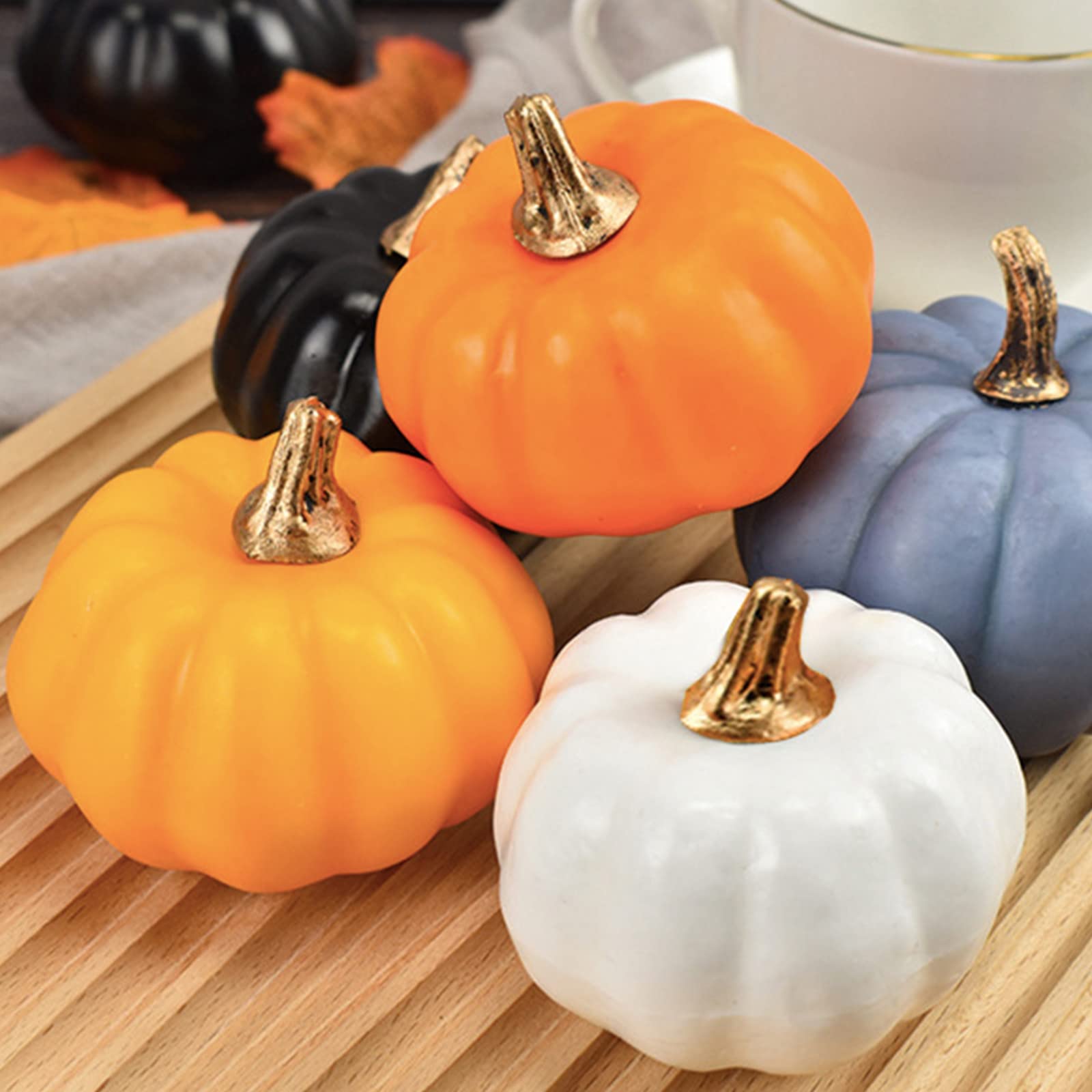 50 Stück Künstliche Kürbisse Aus Harz - Deko Für Halloween & Herbst