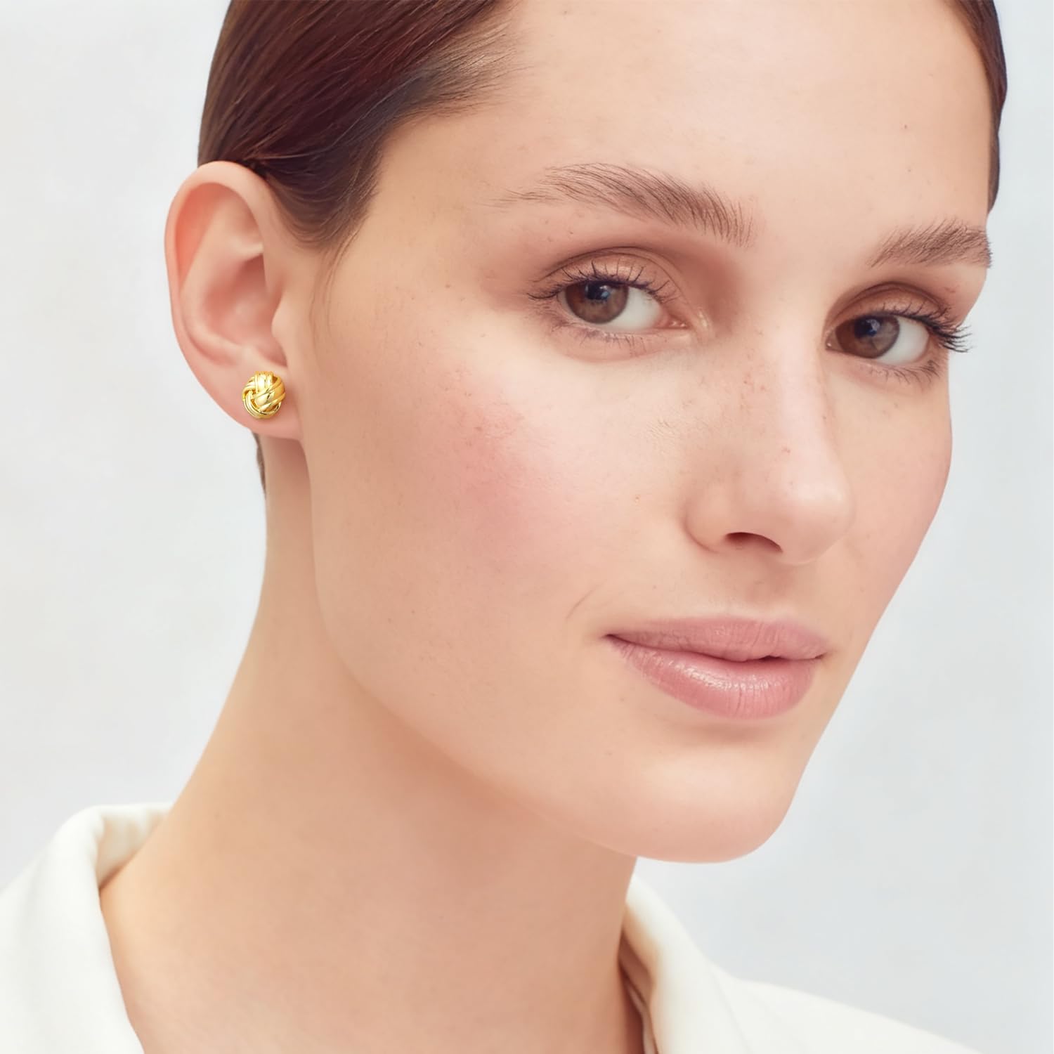 KKR Orecchini a perno in oro 14 k con nodo strutturato intrecciato per le donne