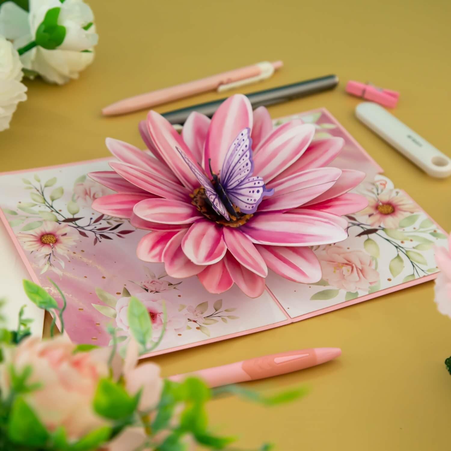 papercrush® Kartka pop-up 3D z motywem kwiatu i motylem, dla kobiet, dziewczyny i mamy, z życzeniami powrotu do zdrowia, podziękowaniami, dla dodania otuchy, powodzenia z z okazji narodzin dziewczynki