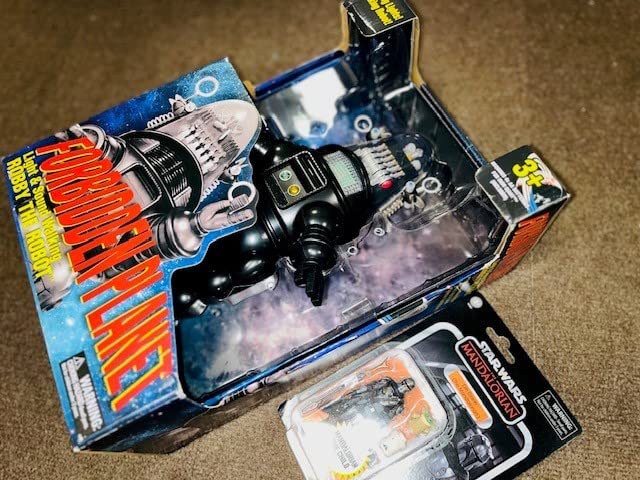 Amazon.co.jp: 禁断の惑星 ロビー・ザ・ロボット ライト&サウンド