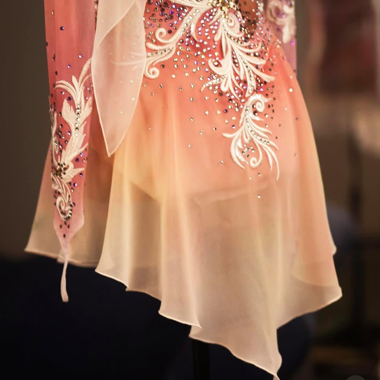 Figure Skating Dress, Performance Costume with Crystals, Red Skating Dresses