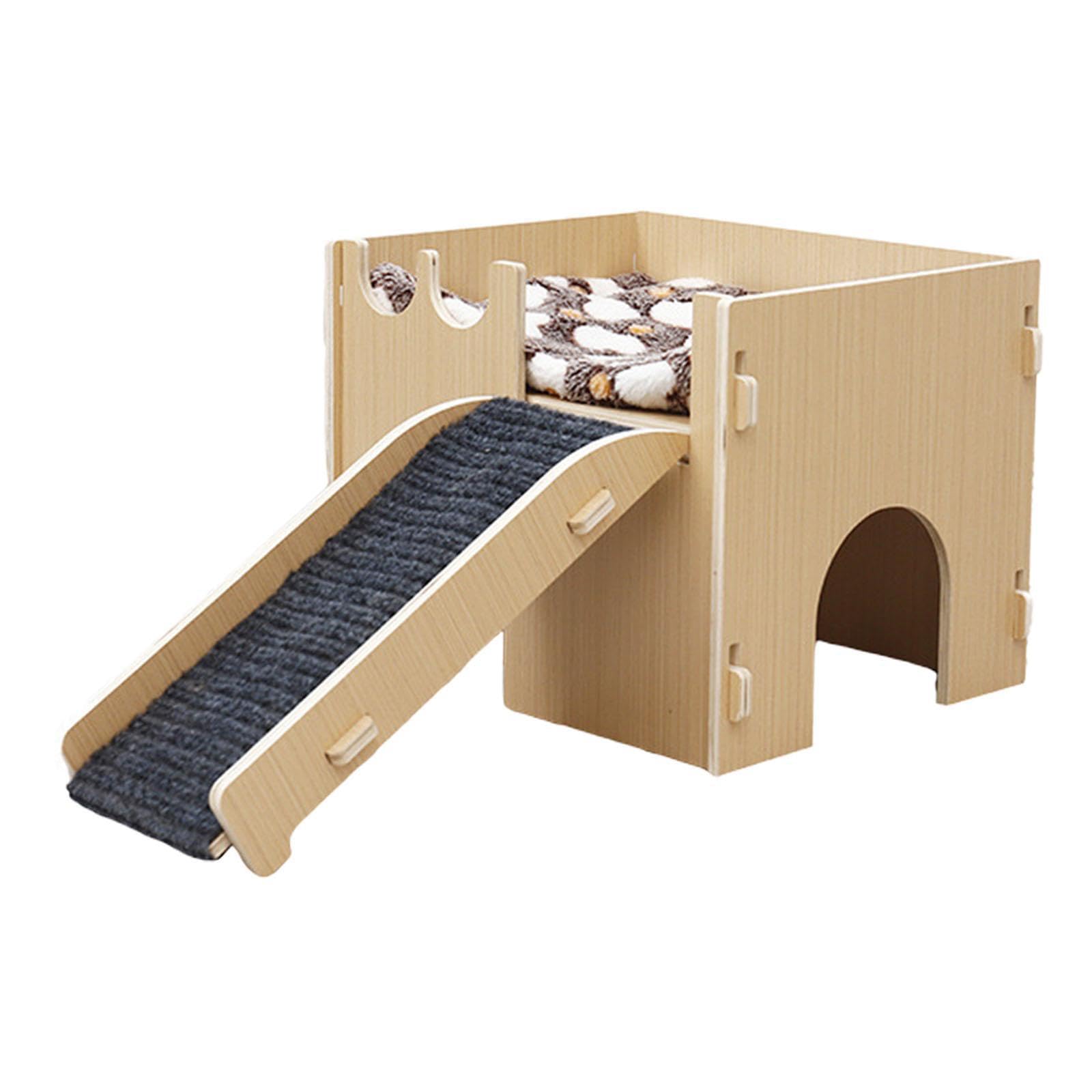 Hideaway Rabbit Habitats Casetta per criceti in Legno Realizzata a Mano, Include Un Parco Giochi con per Scala Che garantisce attività Divertenti e